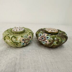 RARE Nippon Moriage GreenFloral Salt Pepper Melon Shaker Self Contain Never Lids